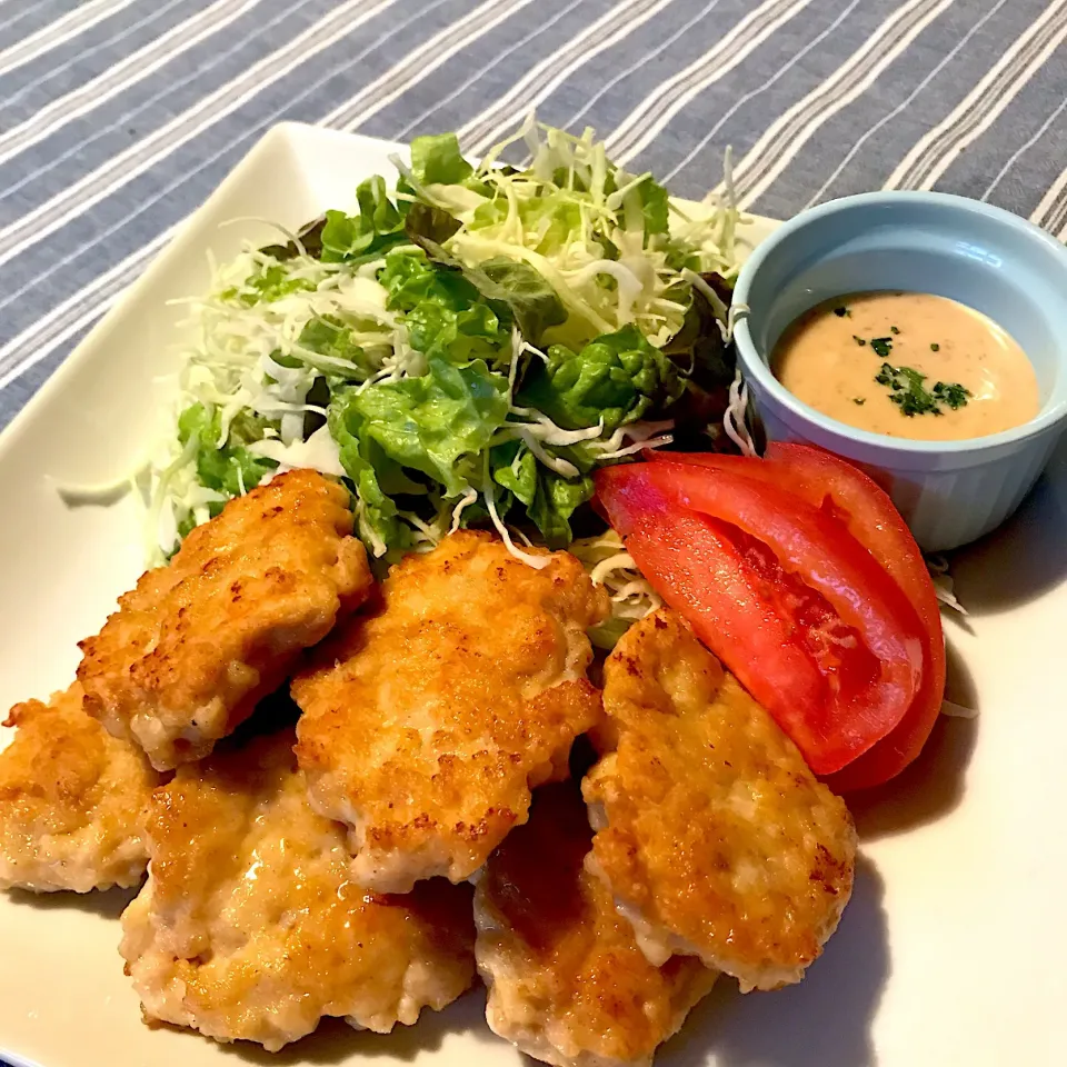 簡単チキンナゲット♪～鶏胸肉で～ by santababy|Sachiyo Tanakaさん