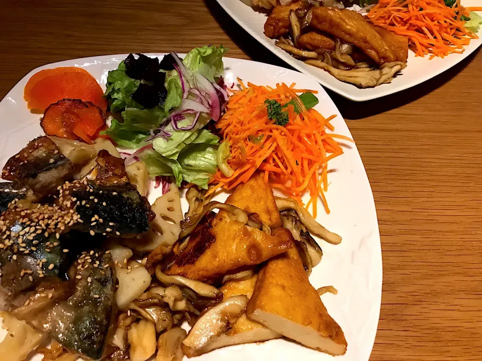 鯖とレンコンの香味味噌炒め お魚厚揚げと舞茸の生姜照り焼き|chiさん