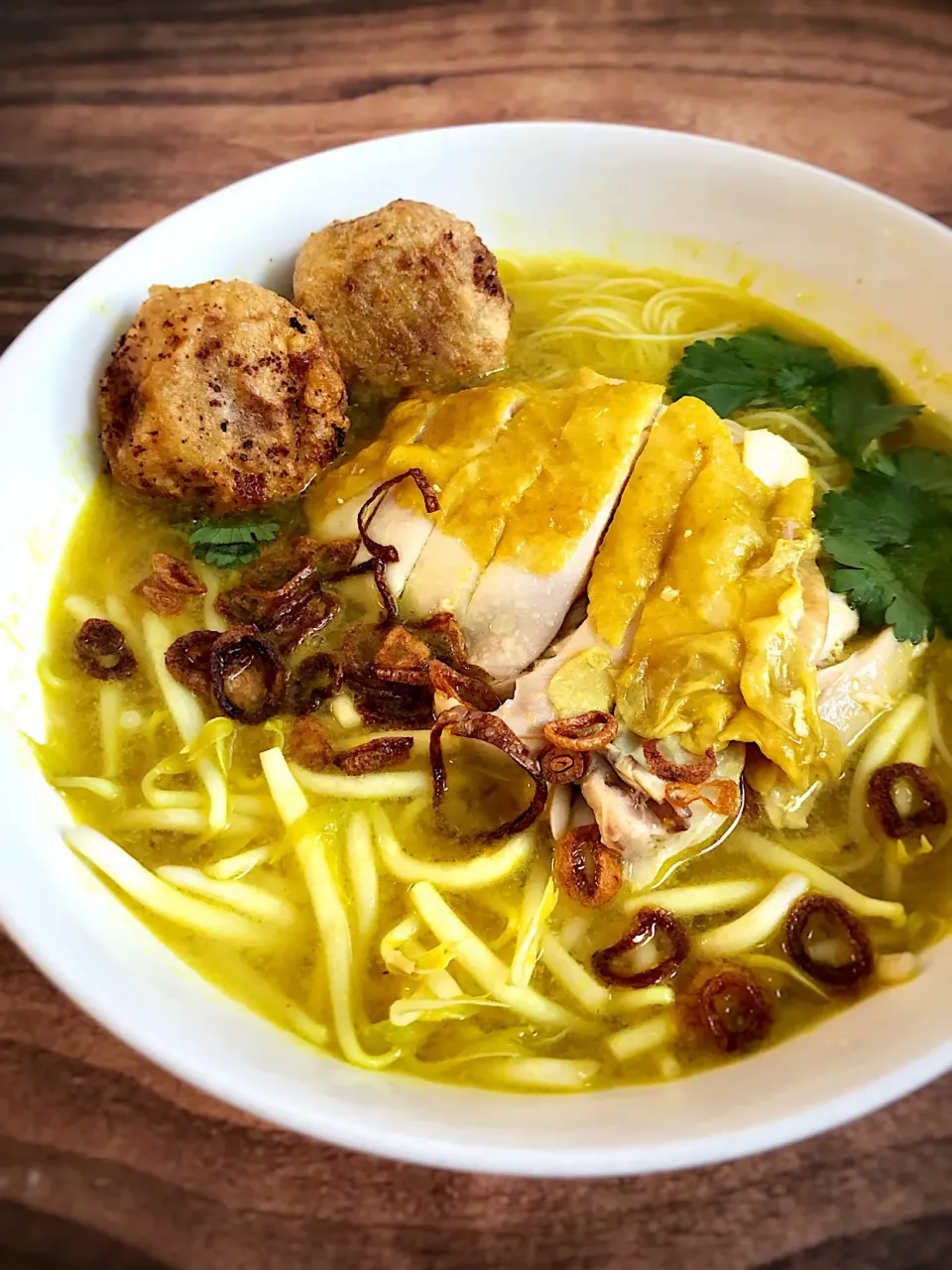 Soto ayam (Indonesian chicken soup)|12Dragonさん