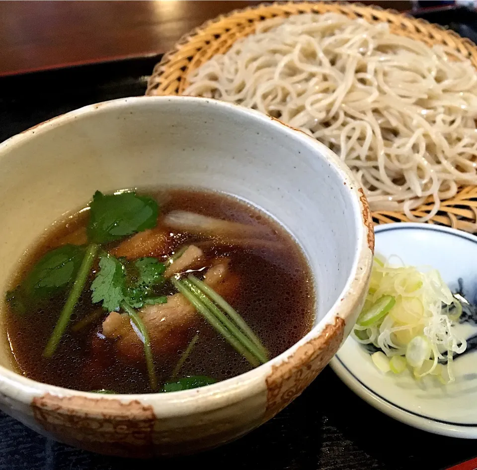 Snapdishの料理写真:アルコホーリク、外泊中٩( ᐛ )۶
最終日の昼ごはん☀️☀️☀️
鴨せいろ🦆|ぽんたさん