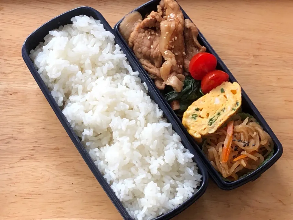 Snapdishの料理写真:豚の生姜焼き 弁当|弁当 備忘録さん