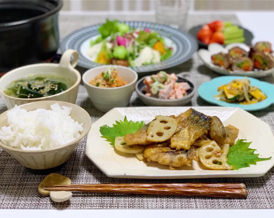 ⸜🌷︎⸝‍ 鯖と蓮根の味噌炒めがメインな夜ごはん⸜🌷︎⸝‍|ちなちなさん