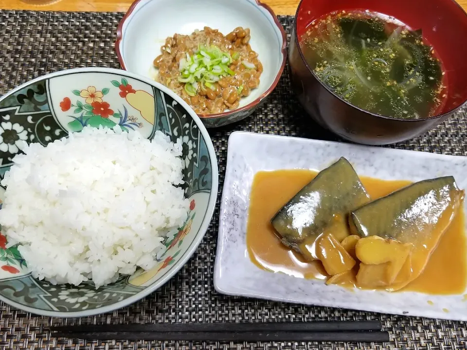 鯖の味噌煮　定食(笑)|クッキングオヤジさん