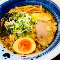 Snapdishの料理写真:こく旨ラーメン(醤油)|hammさん