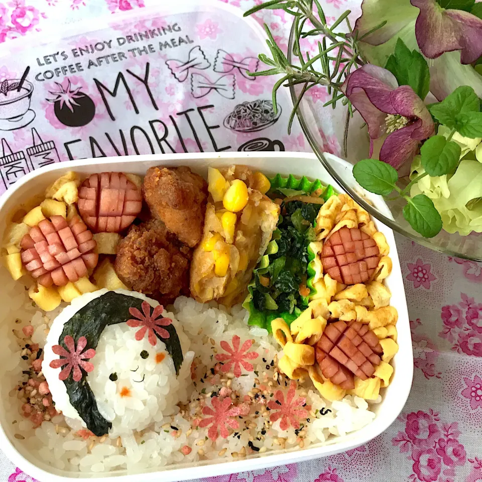 お花見🌸弁当🍱|yumiさん