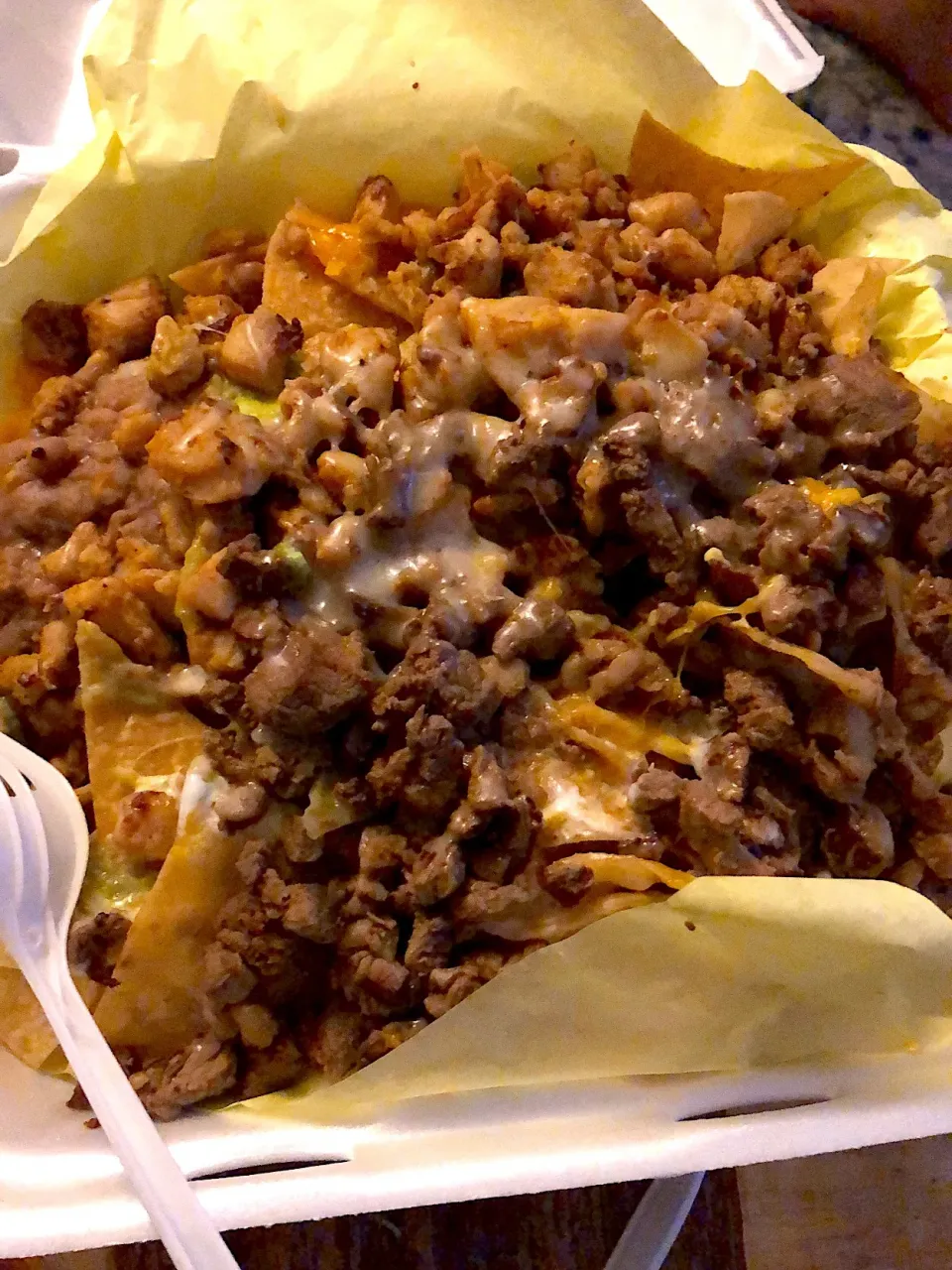 Nachos supreme chicken and Carne Asada|Leensey Benavidesさん