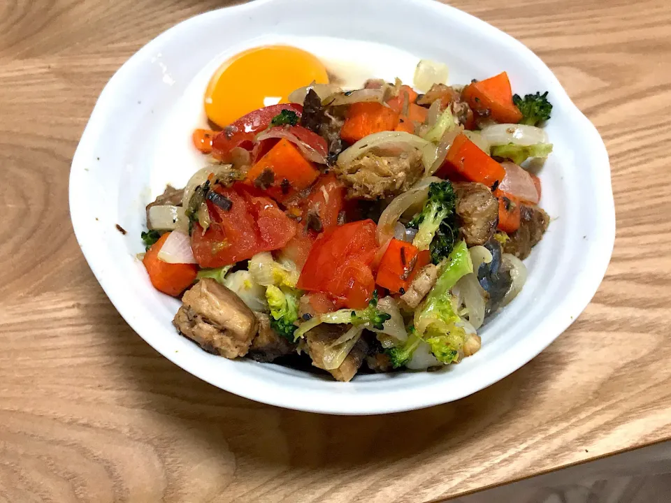 野菜だけは入れました！鯖缶丼|みちるさん