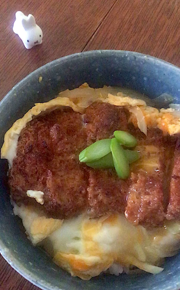 ブランチ #カツ丼|小松菜さん