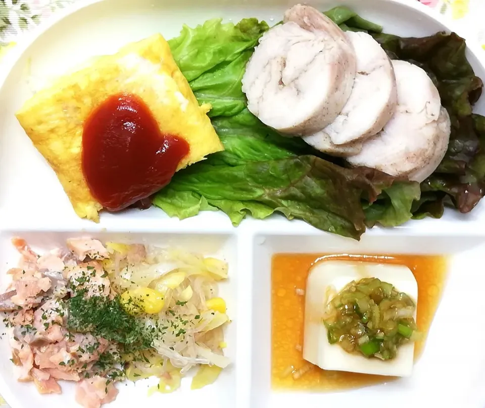 Snapdishの料理写真:3月31日朝食は4食分|PUIPUIさん