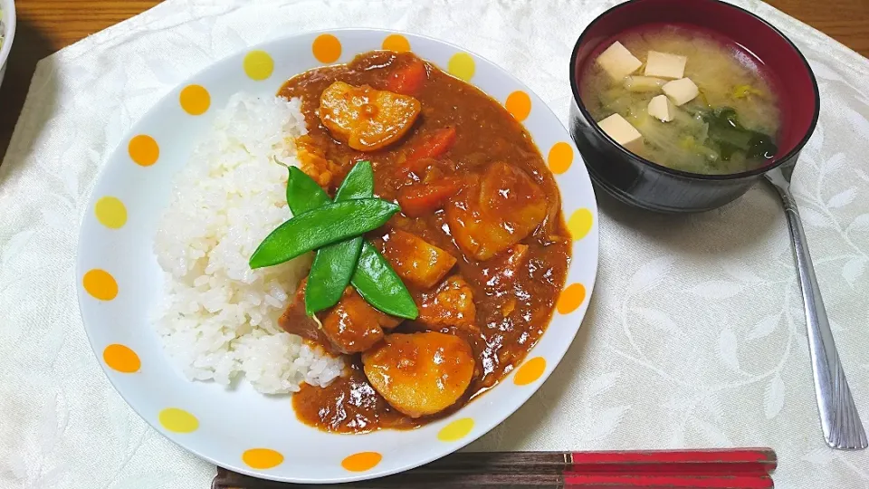 日曜日の夕食はカレーでした。
ポークカレー|卯月さん