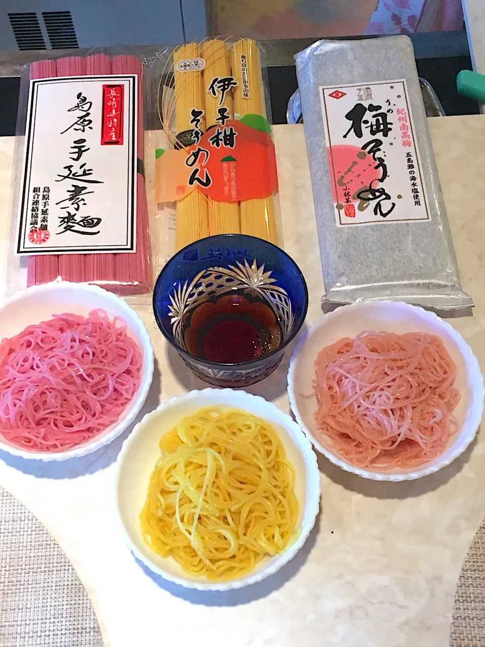 梅そうめんの食べ比べと伊予柑そうめん
 #ぶろんれちゅ|kuni11さん