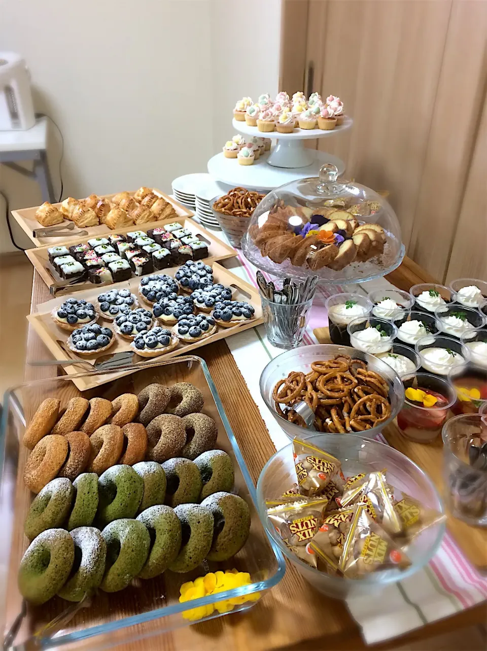 Sweets table for leaders meeting|cheesyさん