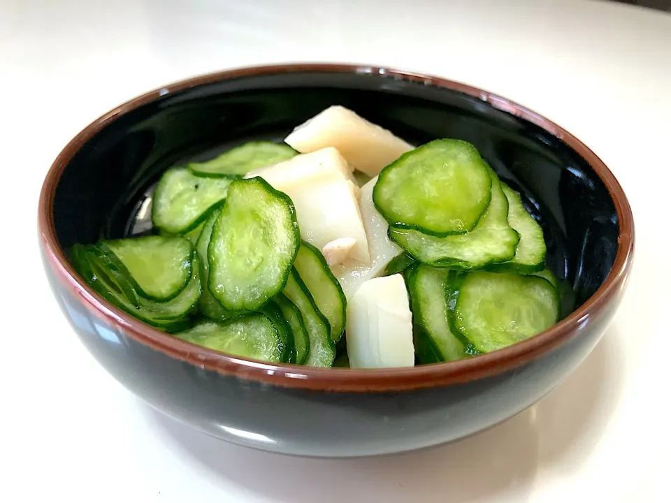 タコ頭ときゅうりの酢の物🥒🐙|NOBUちえさん