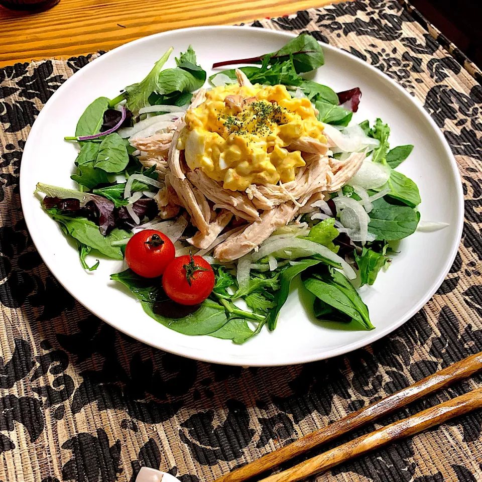 ケトジェニックご飯 蒸し鶏のゆで卵と梅肉マヨネーズ|MicCartneyさん