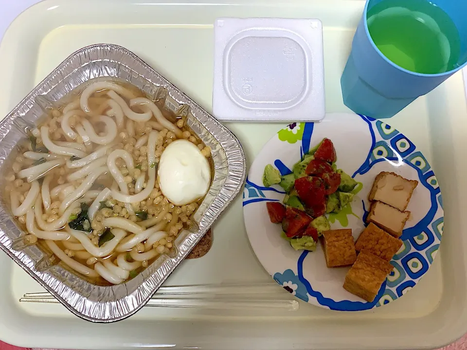 煮込みうどん ゆで卵
油揚げ豆腐煮
アボトマバジル
納豆
#ちゃむ飯|chamさん