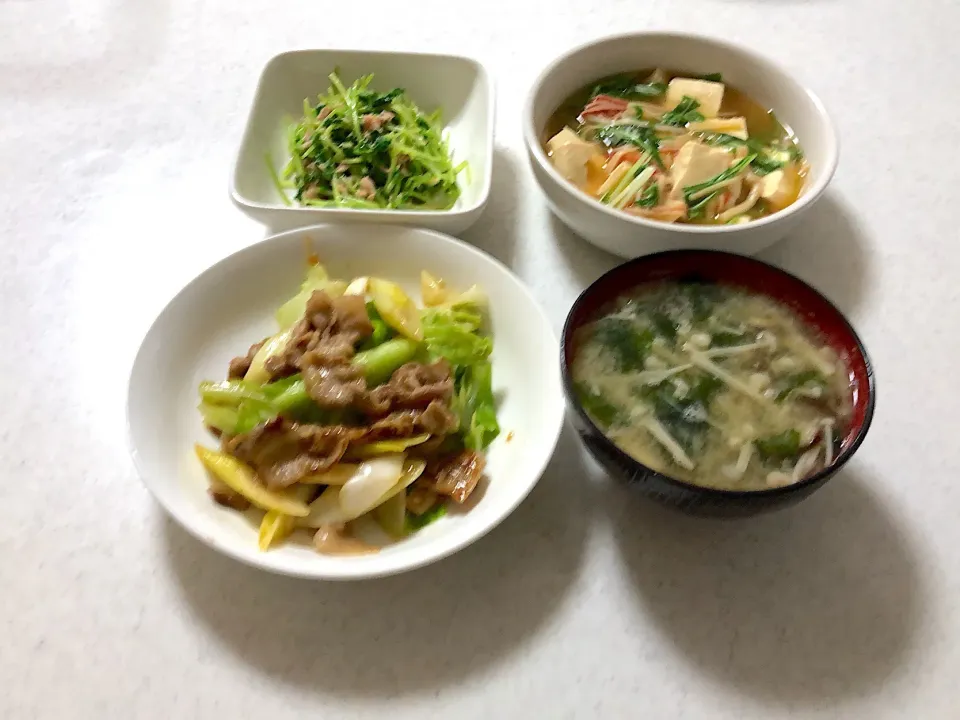 回鍋肉
豆腐とカニカマ水菜あんかけ
豆苗とツナ和え
えのき、しいたけワカメみそ汁#|masumiさん