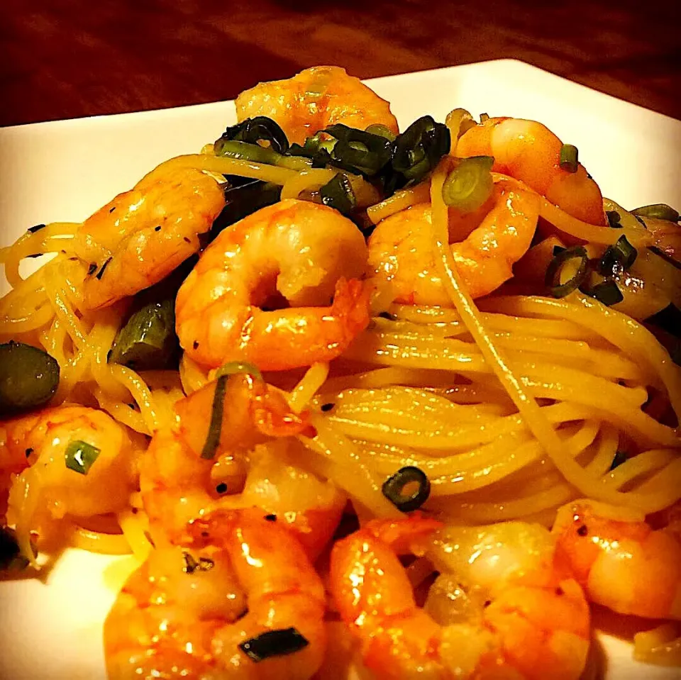 Fresh Prawns & Asparagus Fresh Garlic Butter Spaghetti  #pasta #spaghetti #italianfood #homecooking  #homemade #ilovecooking|Emanuel Hayashiさん