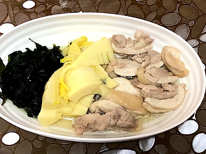 Snapdishの料理写真:若竹煮を鶏肉と|ma-ko omaさん