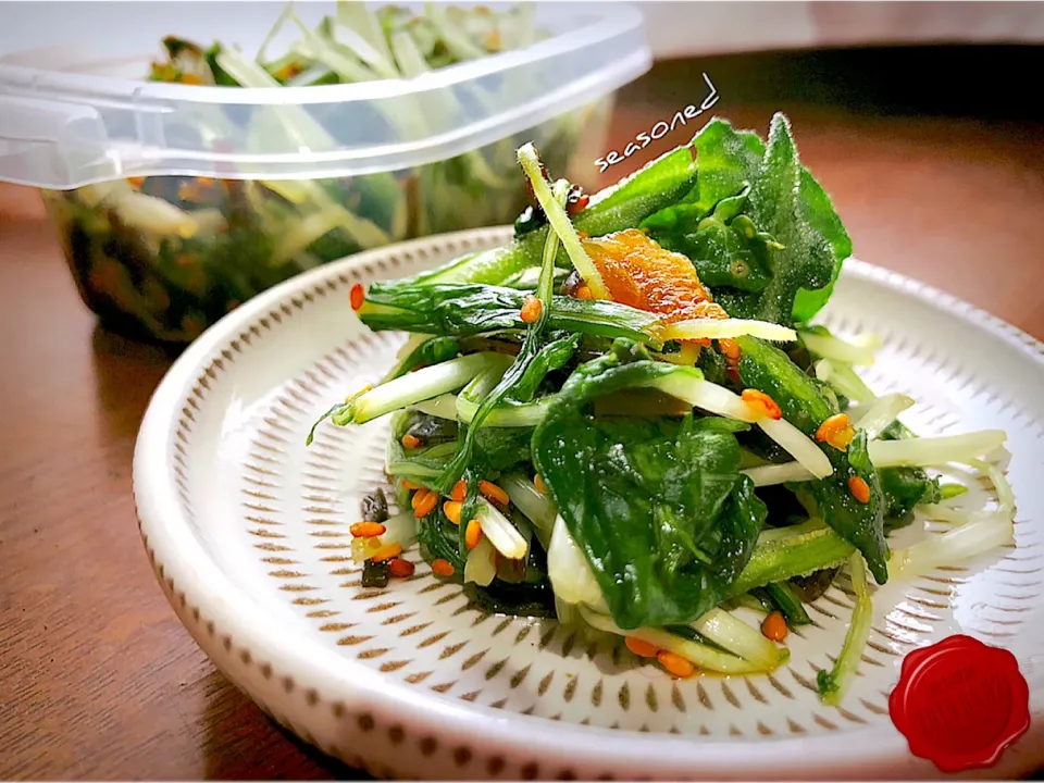 オクラの新芽Σ(ﾟдﾟ；)初対面！仲を深めるために和えましたwith水菜➕塩昆布|maya缶さん