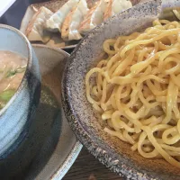 Snapdishの料理写真:ラーメン(昨日のお昼)|むぎさん