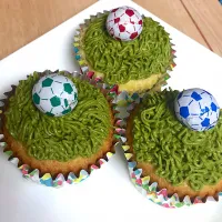 サッカー⚽️カップケーキ|momoさん