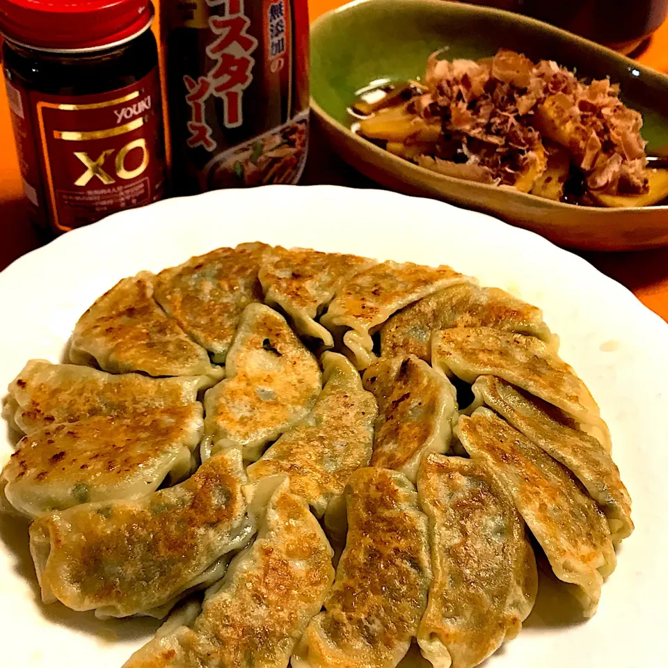 ほうれん草餃子
XO醬とオイスターソースでしっかり味付け|ゼニコさん