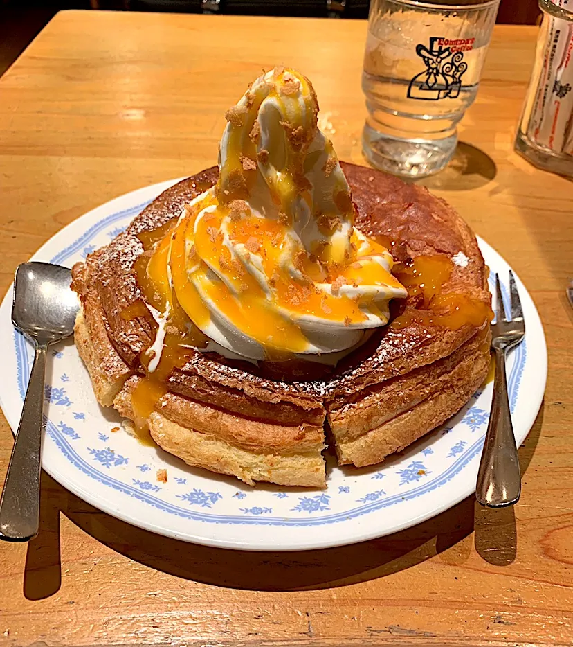 Snapdishの料理写真:チーズタルト
 #コメダ珈琲|himeさん