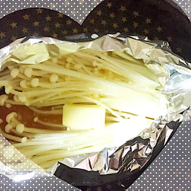 Snapdishの料理写真:４月４日(木曜日)☆鮭のホイル焼き☆#鮭のホイル焼き#味噌味|☆chikasa(❁ᴗ͈ˬᴗ͈)◞☆さん