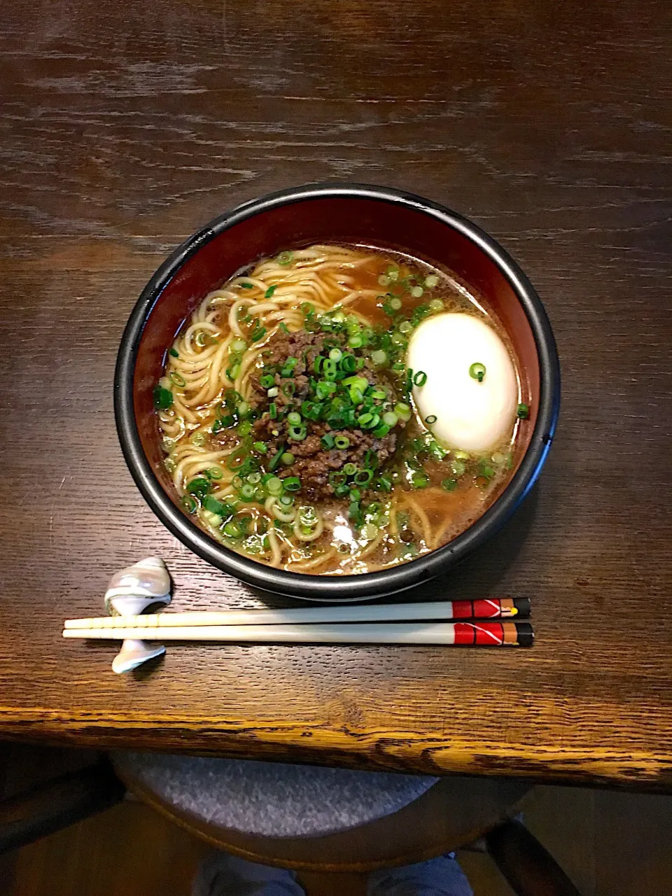 ラ王醤油味でなんちゃって魯肉麺|カドラさん