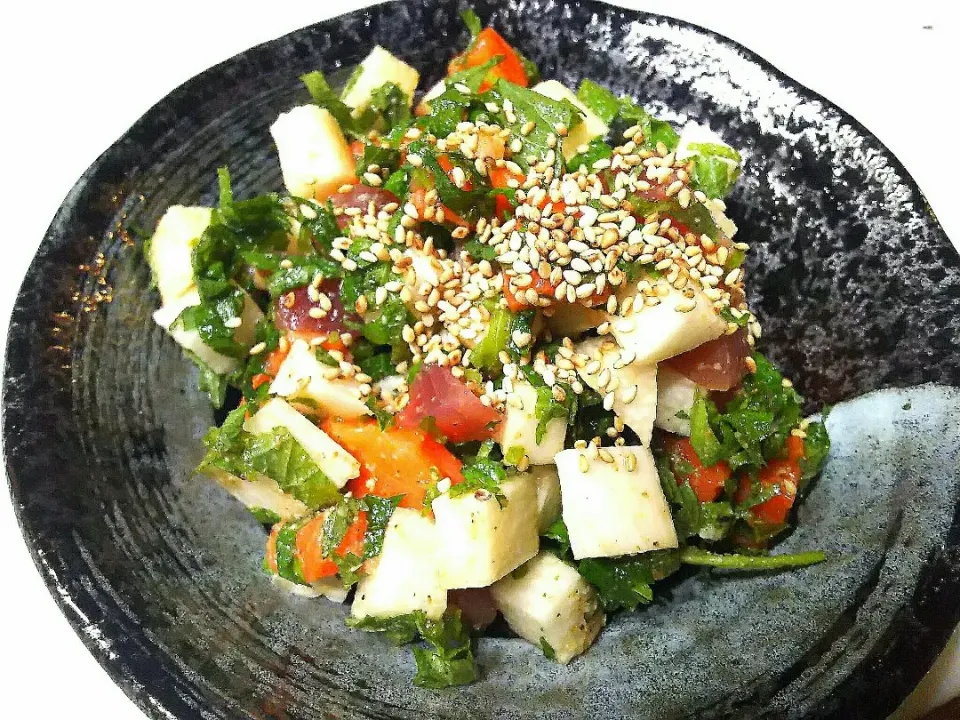 お刺身と山芋の中華風|ひろりんさん