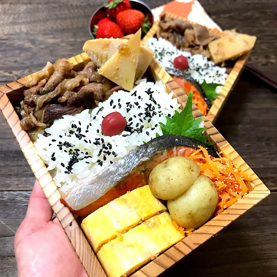 牛しぐれ煮と鮭弁当|mihooobuuさん