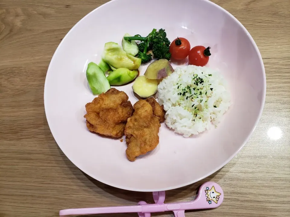 一昨日の娘ご飯🍚🍴💓|kayoko.wさん