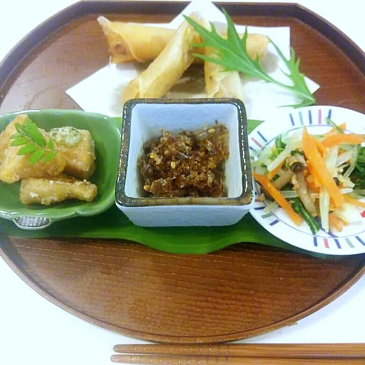 筍の唐揚げ
出しを引いた後の鰹の佃煮
水菜のピーナッツ和え
棒はるま|宿六さん