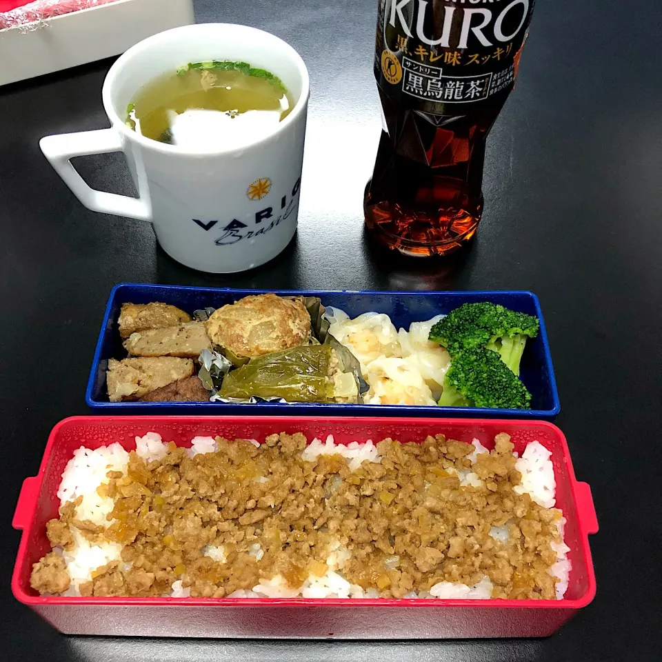 残り物弁当🍱肉詰め、かける生姜焼き|すかラインさん