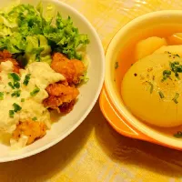 Snapdishの料理写真:ナデシコさんのチキン南蛮&まるごと玉ねぎとじゃがいものスープ|あられさん