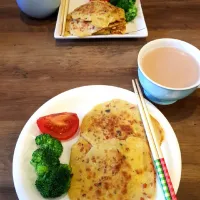 Salami egg pancake|Ting Weiさん