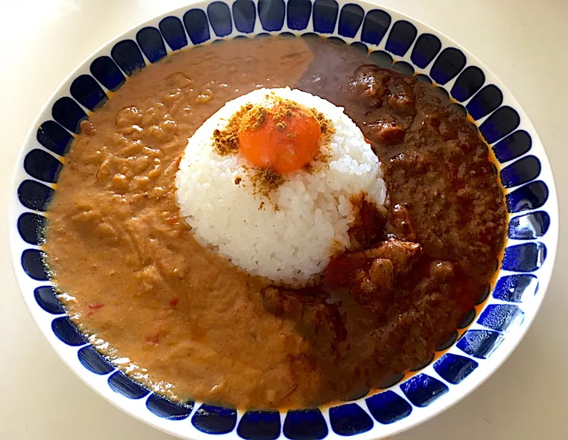 エリックサウス 南インド風チキンカレーと土佐はちきん地鶏のミンチカレーのあいがけ|Seiichiro Ishiharaさん