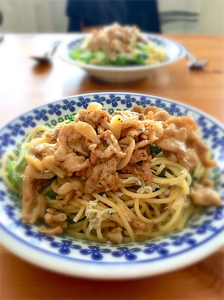 豚こまとしらすと春野菜の和風パスタ|はらぺこ青虫さん