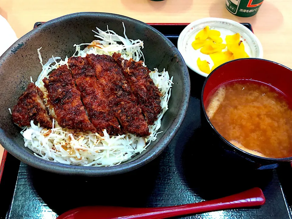 御在所SA のソースカツ丼|かんなさん