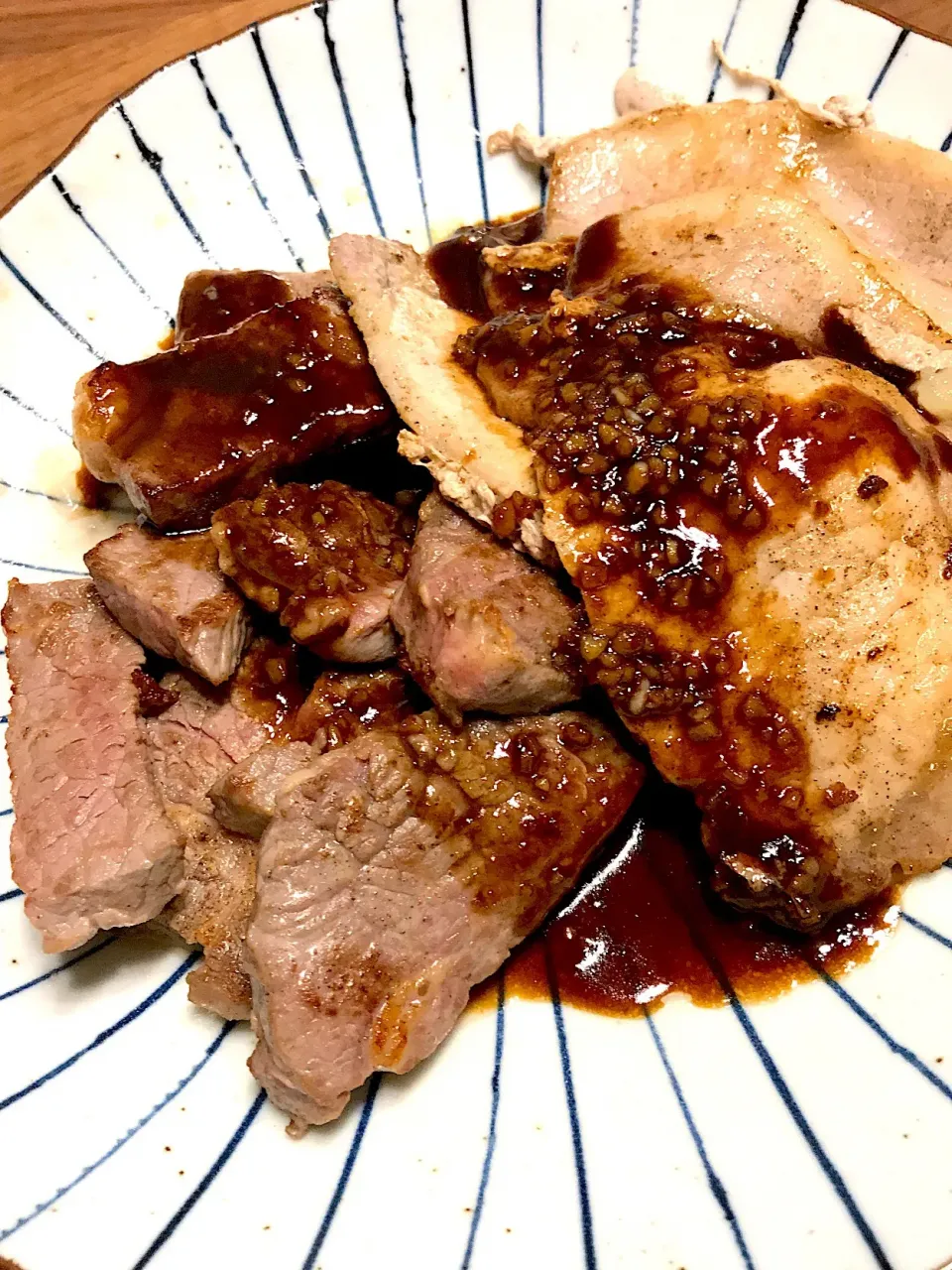 豚と牛の焼肉バルサミコソース掛け|Rika Takiさん