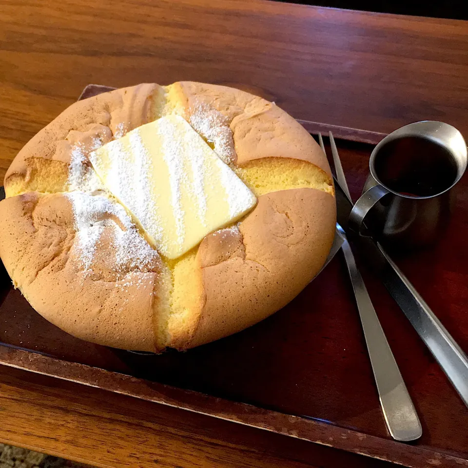 グリとグラみたいなふわふわパンケーキ🥞✨|べべべさん