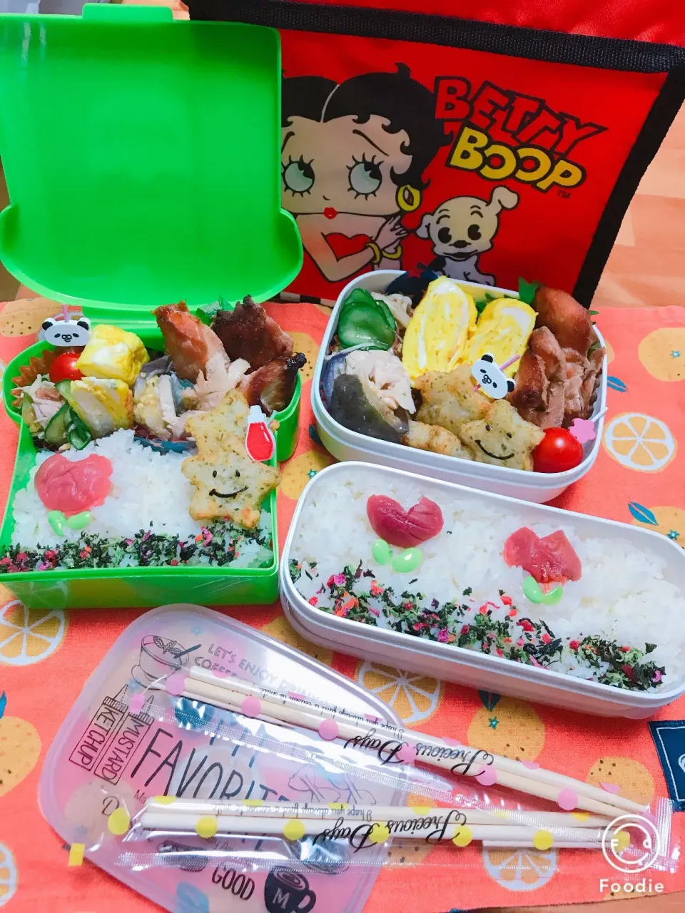 Snapdishの料理写真:娘ちゃま弁当🍱

おはよう٩(*˘ ³˘)۶ᏟᎻᏌ❤

今日から学校🏫
新しいスタート🌸🌸😊
いっぱい笑って思い出作ろう٩(*˘ ³˘)۶ᏟᎻᏌ❤|Harumiさん