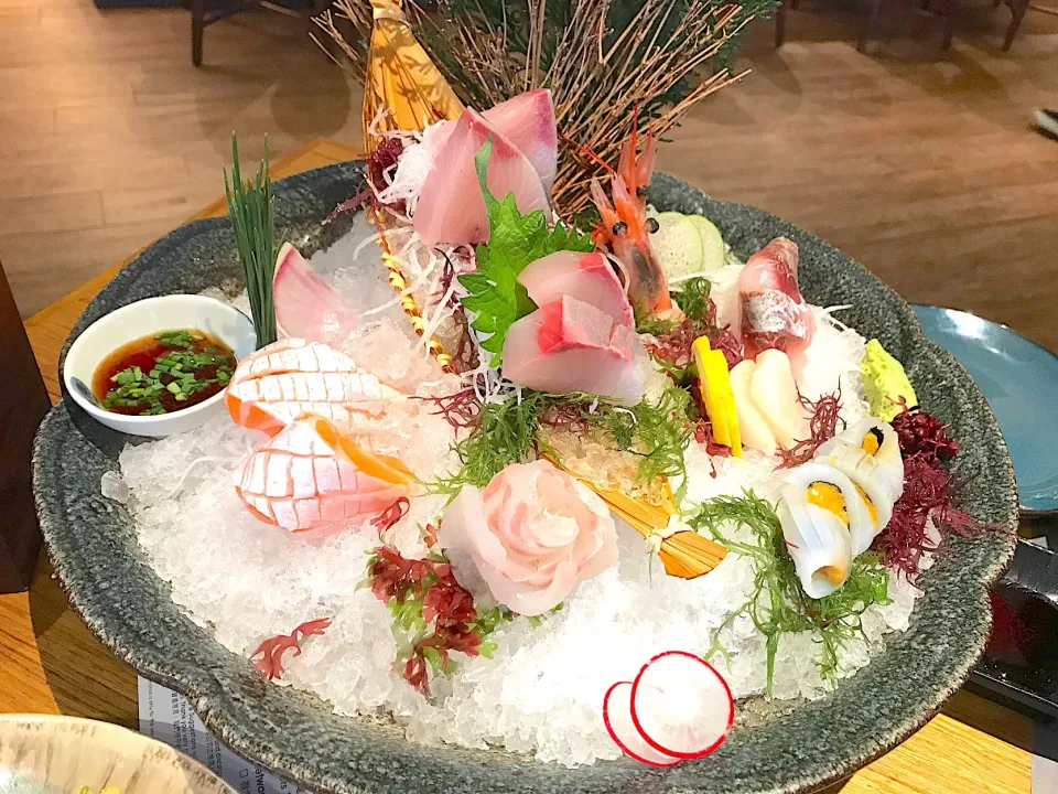 Regular assorted sashimi platter|Sky Blueさん