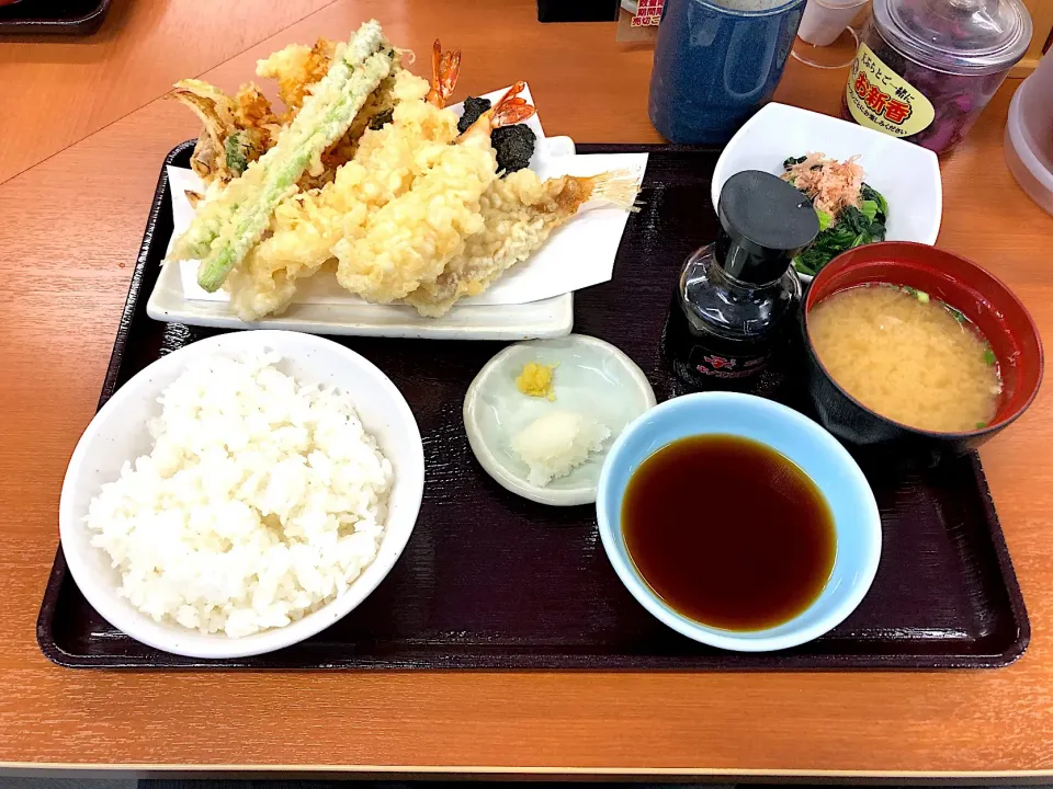 桜海老天定食+アスパラ天|しのぶさん