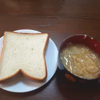 今日の朝ごはん|もーまるさん