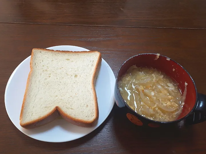 今日の朝ごはん|もーまるさん