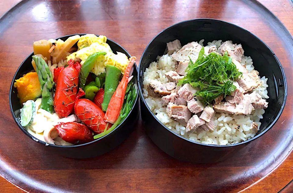 ４月９日本日も息子弁当🍱🍙🍱🍙自家製チャーシュー丼🥓赤ウインナー🥓などなど #息子弁当🍱🍴  #赤ウインナー#札幌 #中島公園  #snapdish  #macaroni|Yukie  Toriseさん