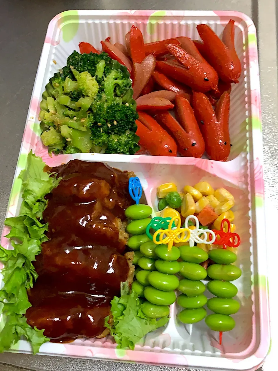 お急ぎお花見お弁当！！|爰音さん