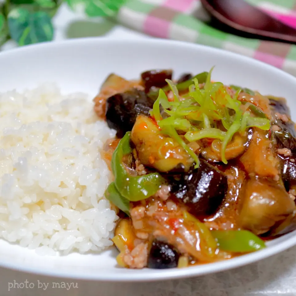 麻婆茄子丼🍆|まゆさん