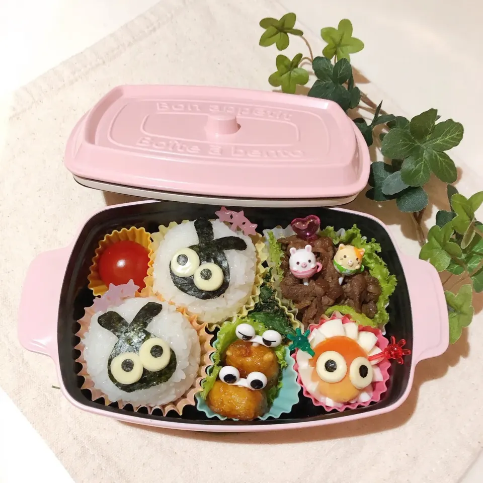 Snapdishの料理写真:4/10❤︎娘のお弁当❤︎ 
🌸🍀🌸🍀🌸
#今日のお弁当 #弁当 #お昼ごはん #娘弁当 #ランチ #うさぎ|Makinsさん